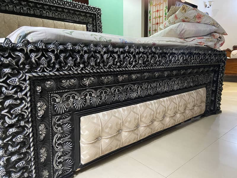 King Size Bed set with dressing and side tables 3