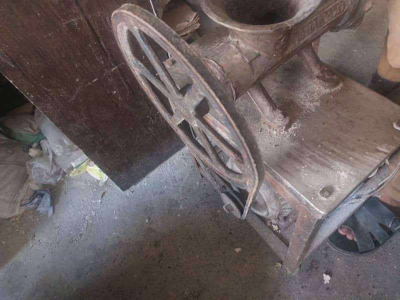 Qeema machine 4