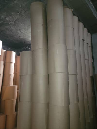 Corrugated rolls for boxes, packing rolls.