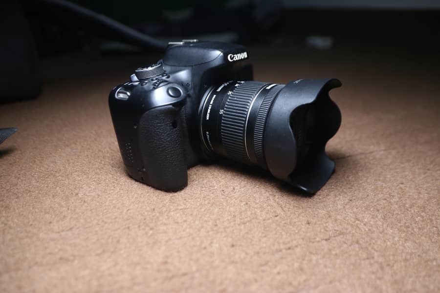 Canon 750d camera 1