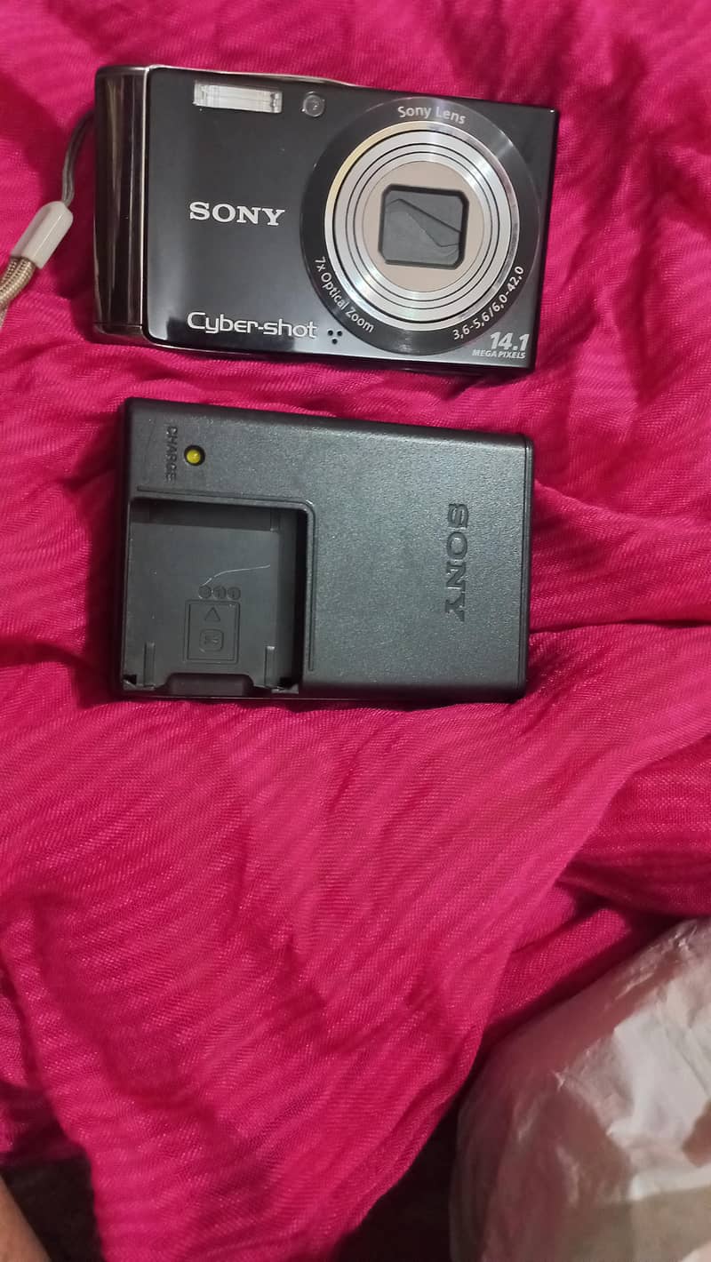 camera 1