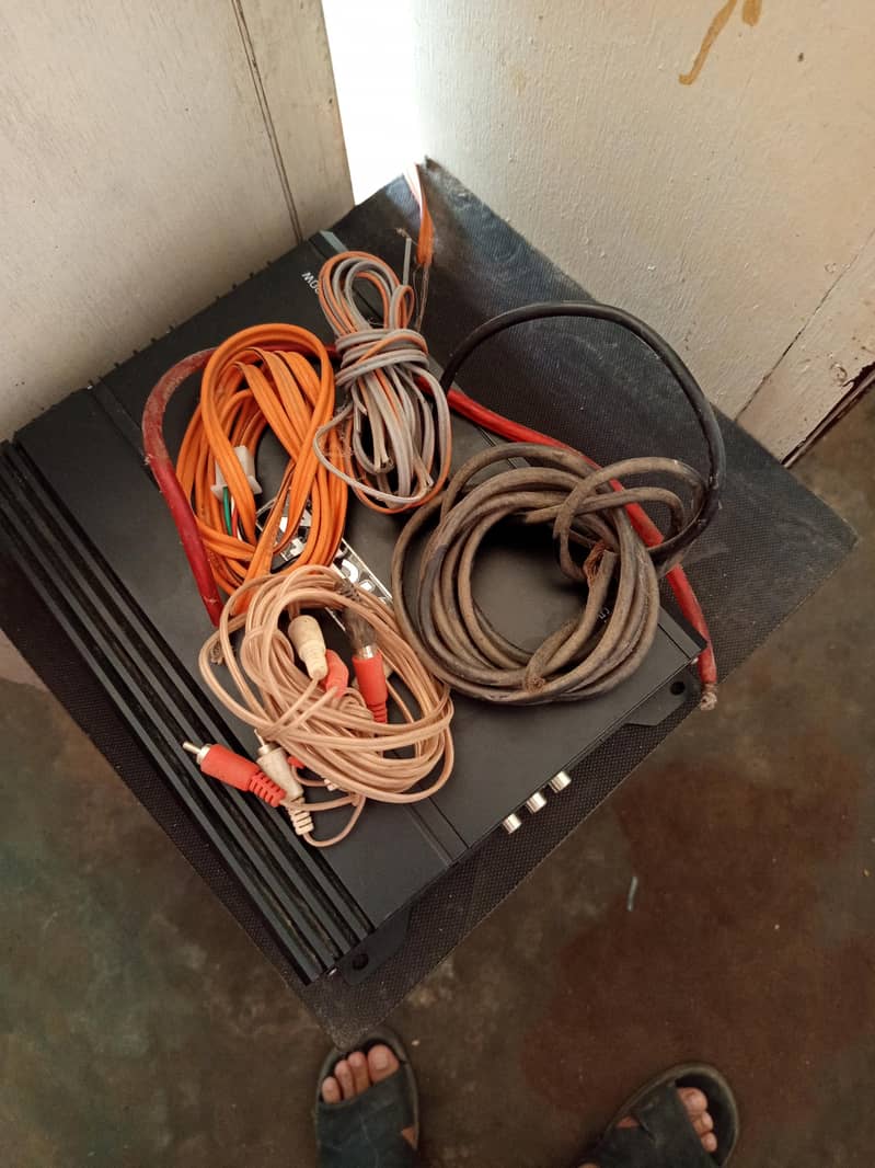 Car Bouffer Speaker 0