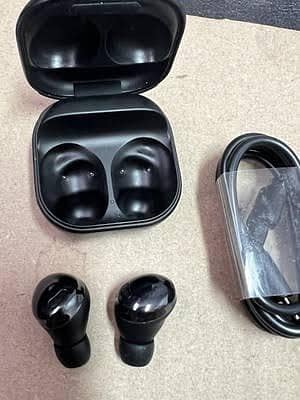 Samsung Galaxy Buds Pro 7