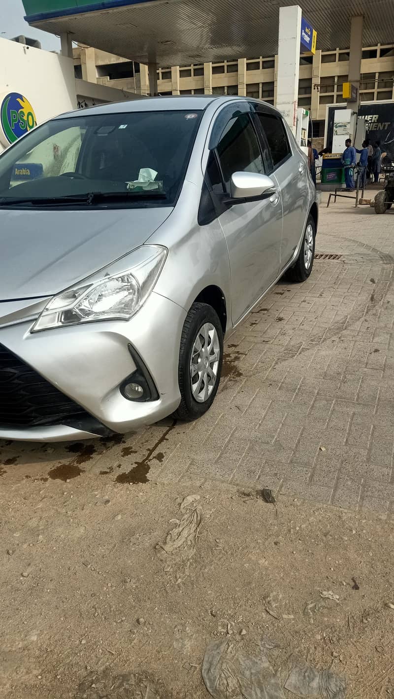 Vitz 17/20 Silver 2