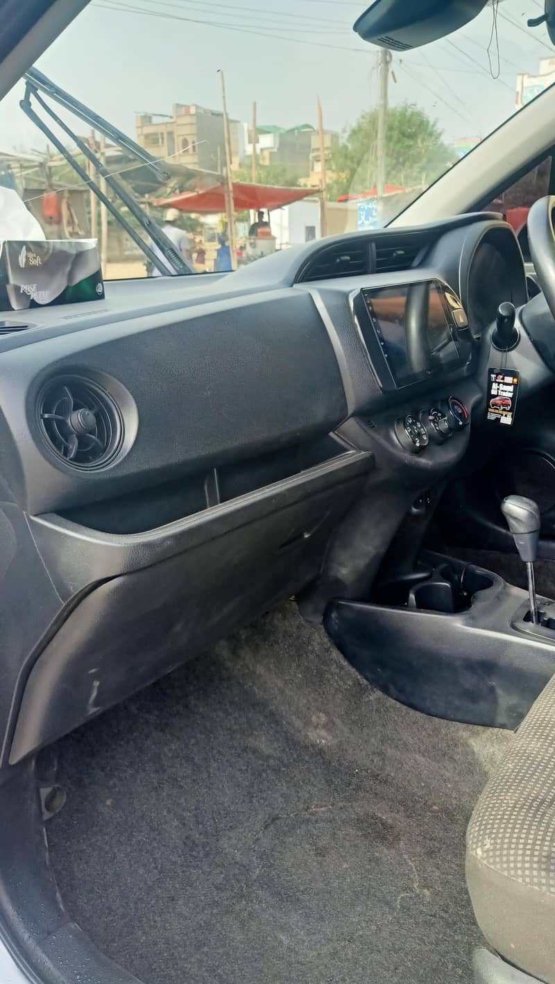 Vitz 17/20 Silver 7