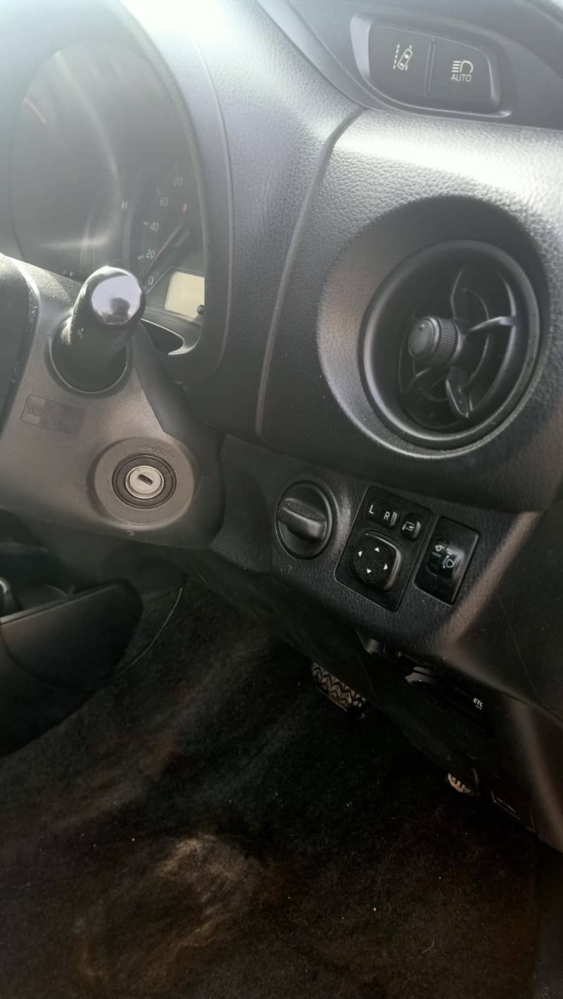 Vitz 17/20 Silver 8