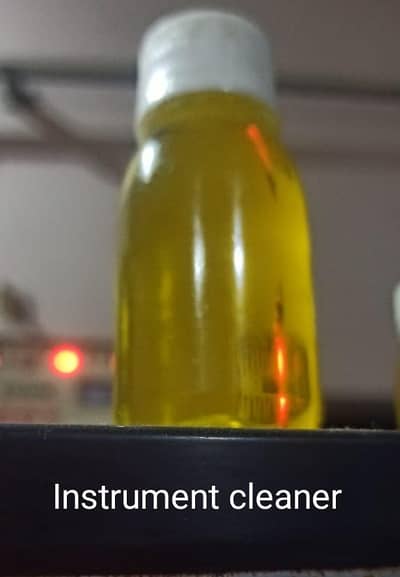 Instrument cleaner