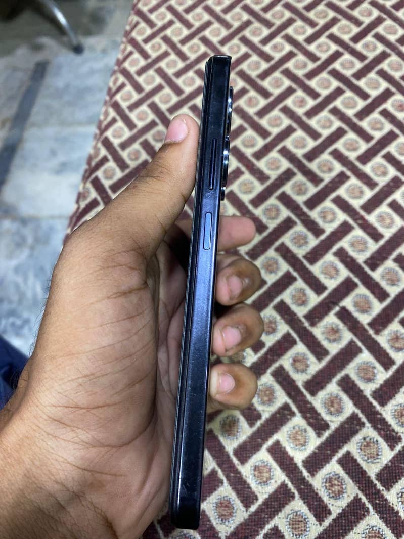 Infinix note ,30  with original charger 03287742990 1
