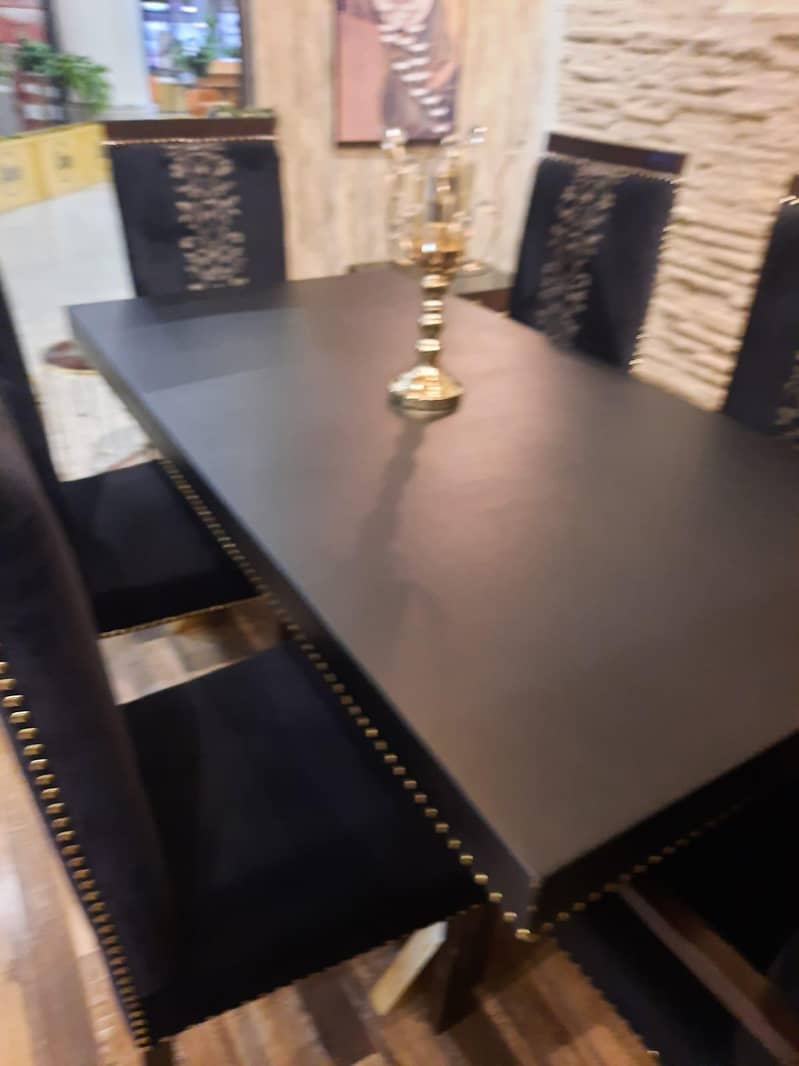 Dinning table 6