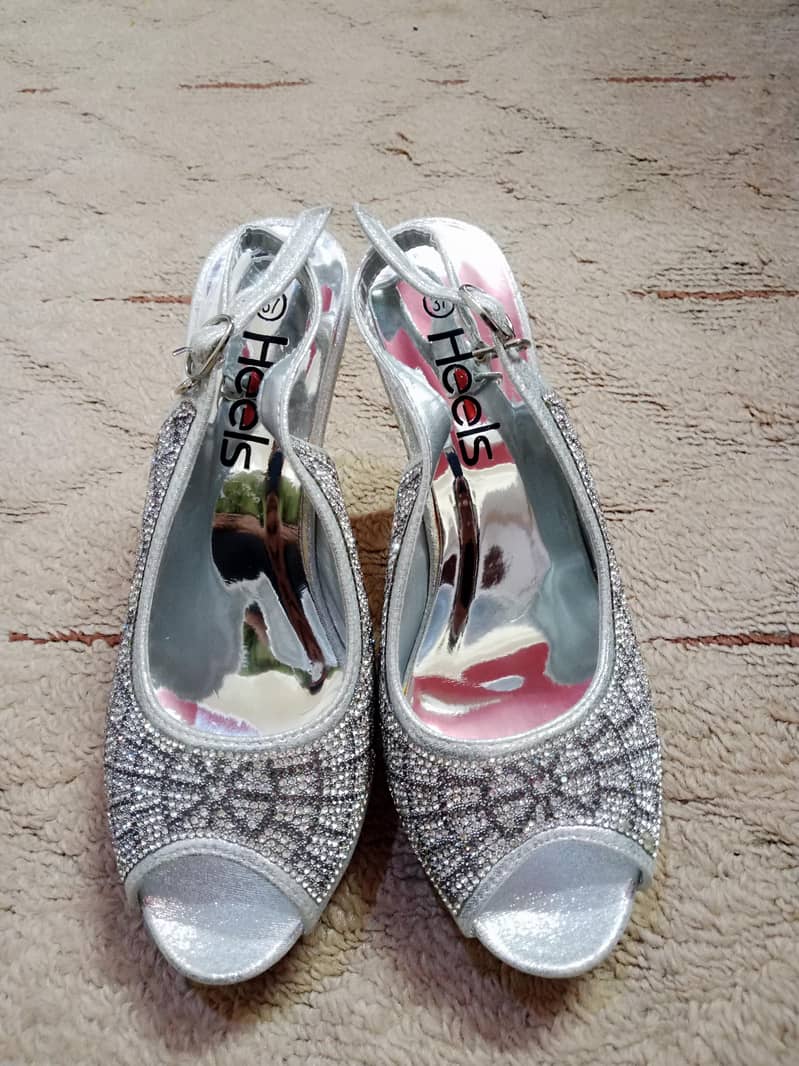 Heels by Heels 4