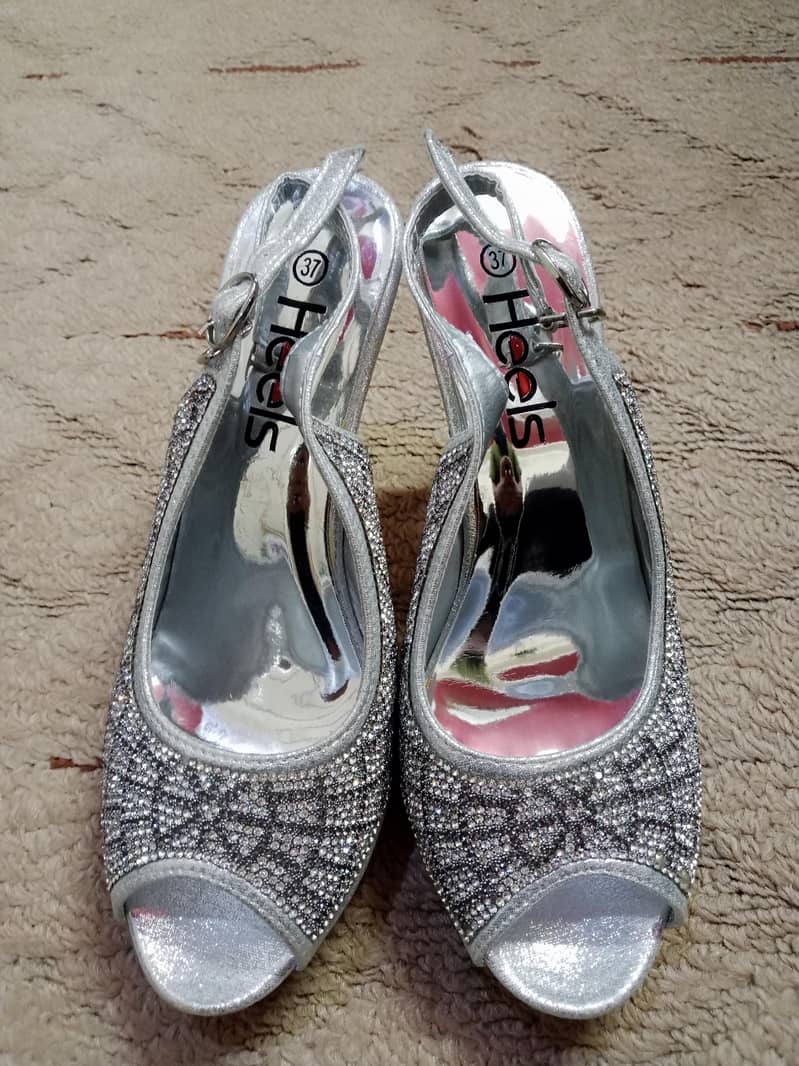 Heels by Heels 6