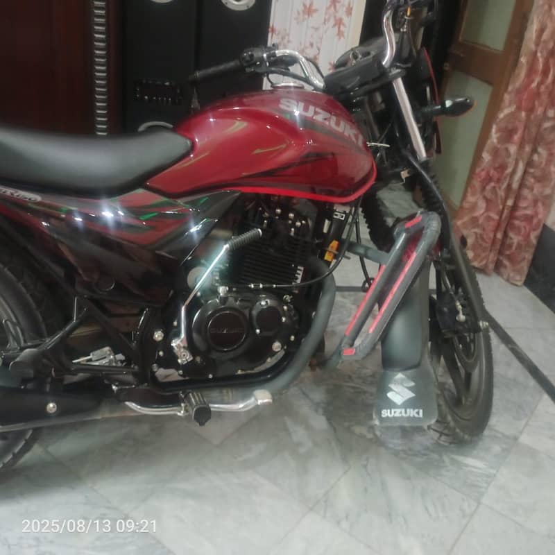 Suzuki GR150 0