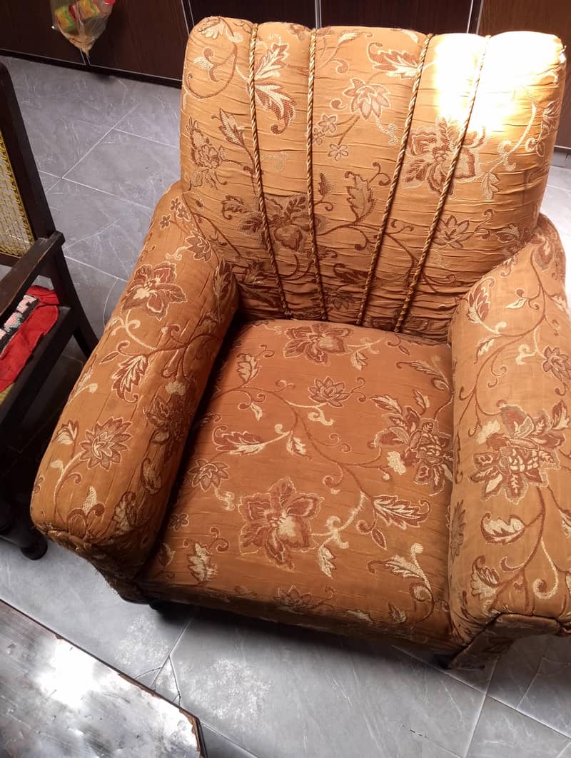 Premium Quality Sofa Set 1