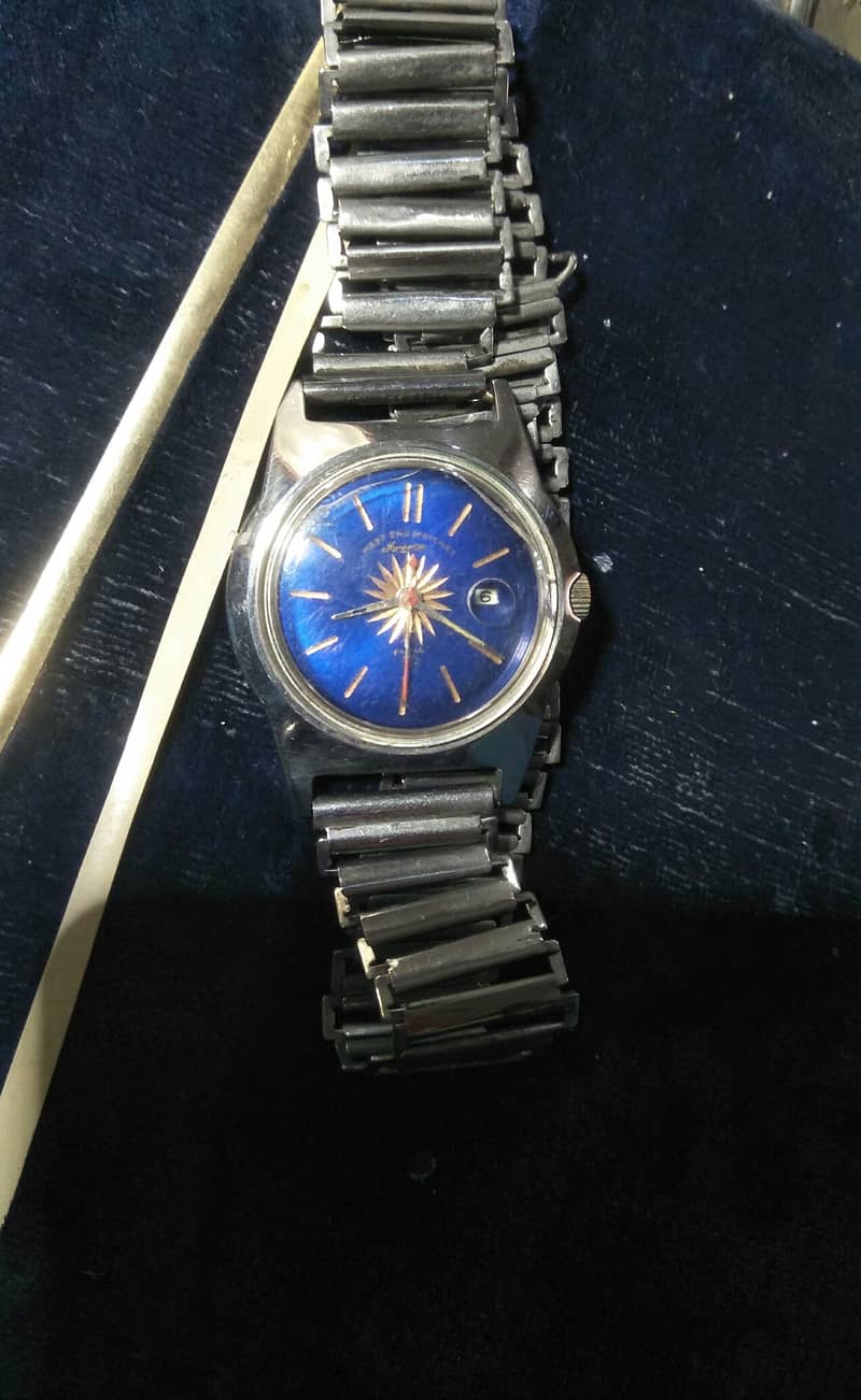 Mechanical watch 0