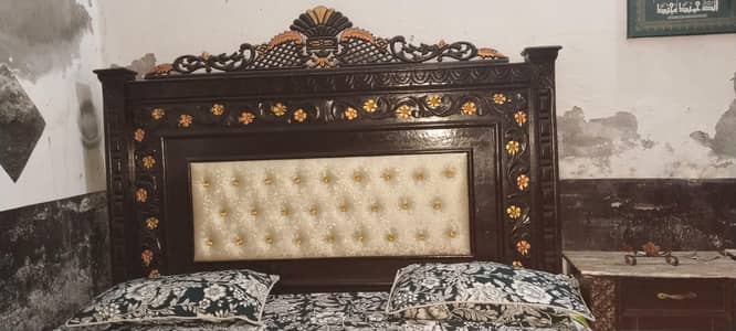 Bed dressing side table matress