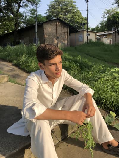 Husnain ali shahid