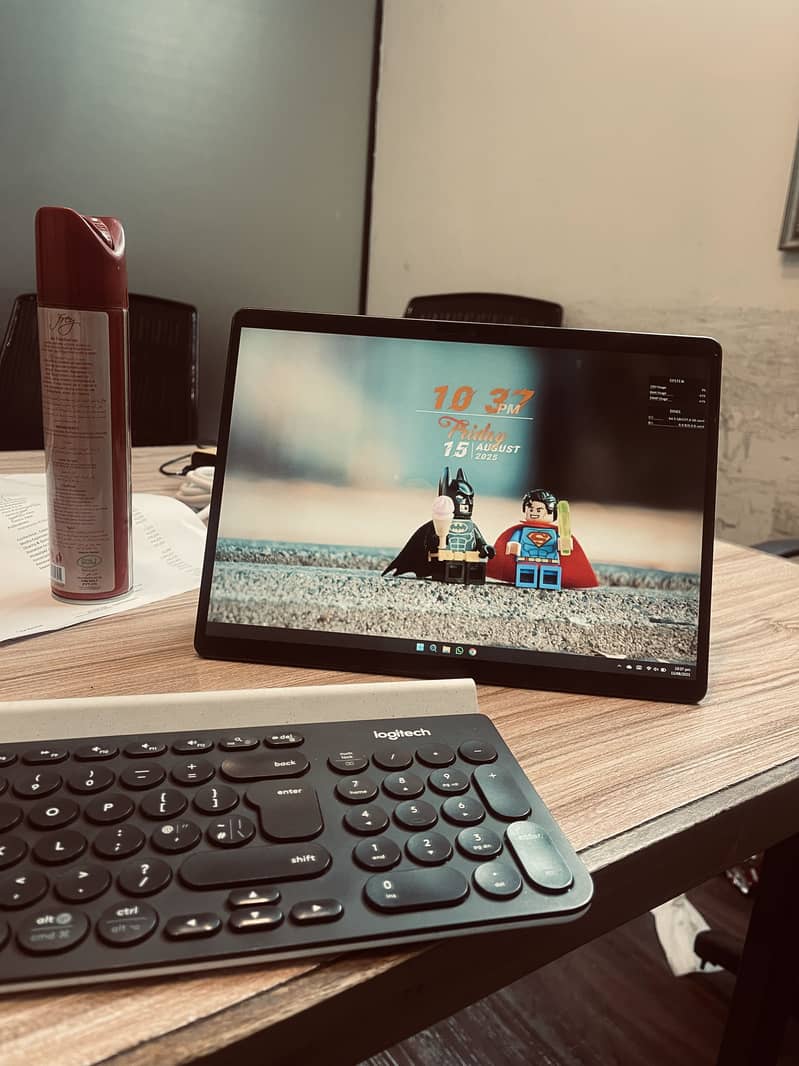 Microsoft surface pro 8 3