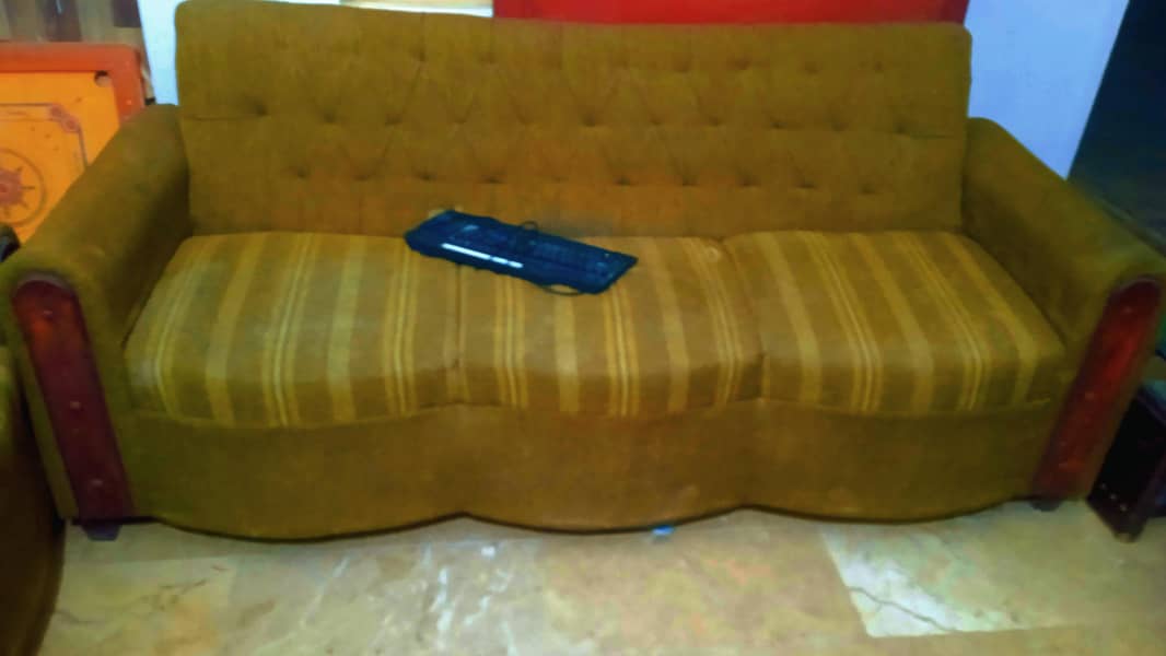 brown sofa set 0
