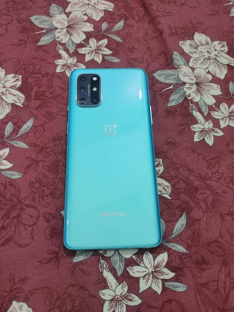One Plus 8T 0