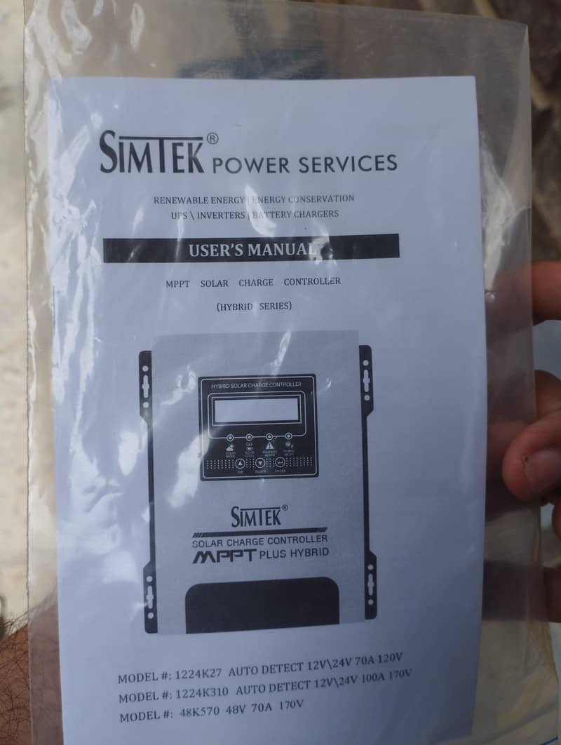 Simtek MPPT Solar Controller 100A Excellent Condition 1
