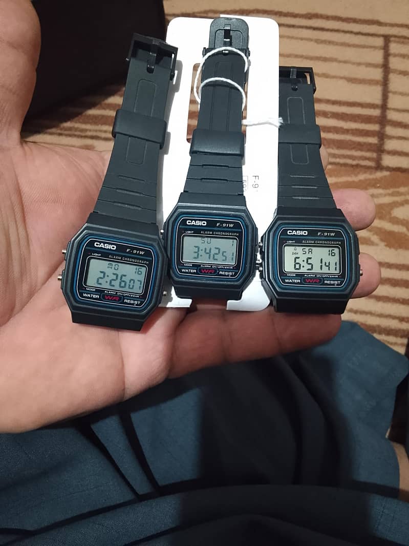 Casio F91 0