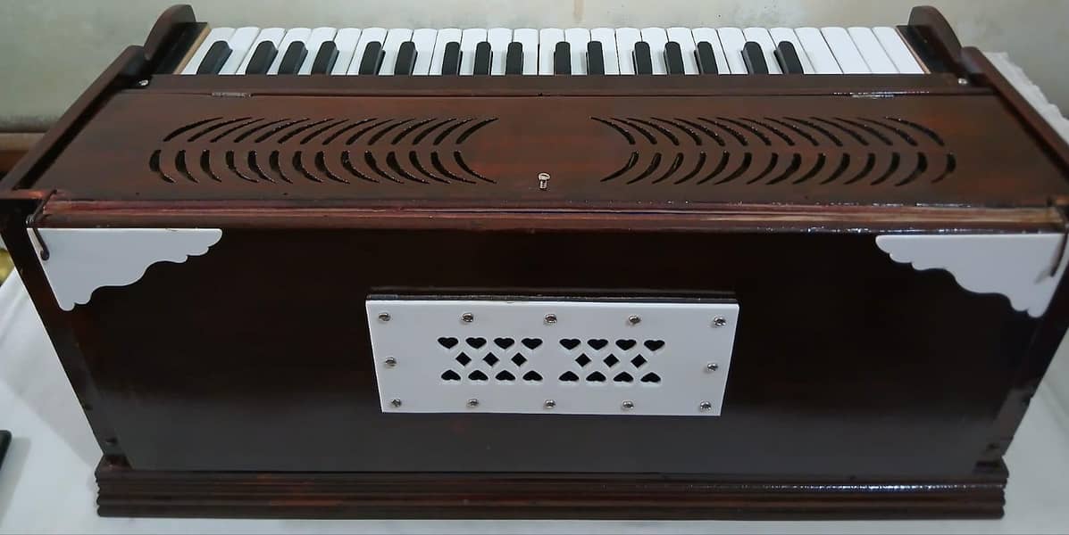 harmonium 3