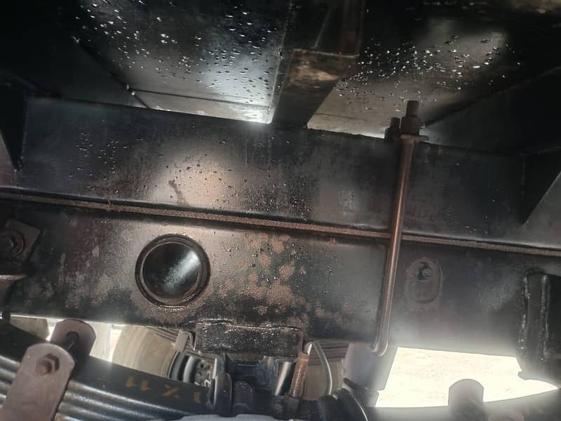 مزدا 3500 انجن گیر 4100 بند بات بند 17فٹ 8