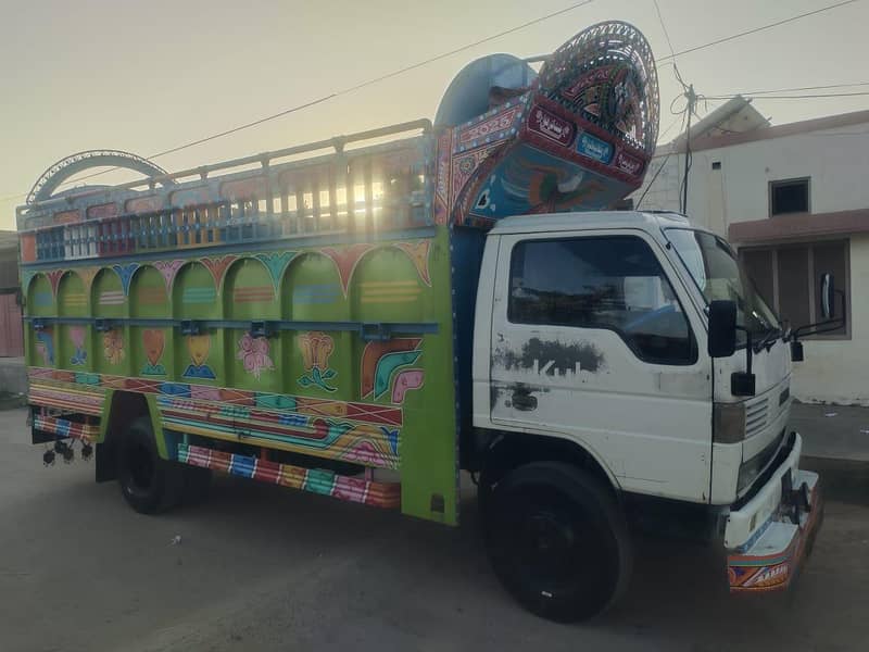 مزدا 3500 انجن گیر 4100 بند بات بند 17فٹ 9