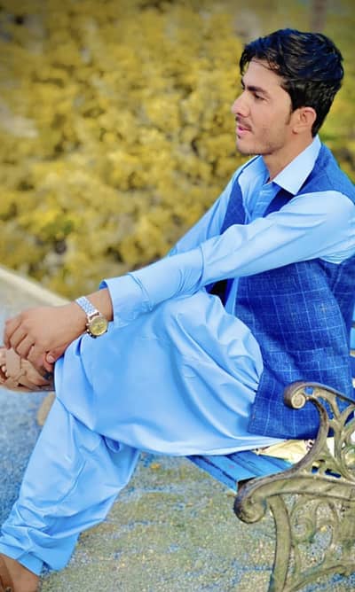Niamat khan
