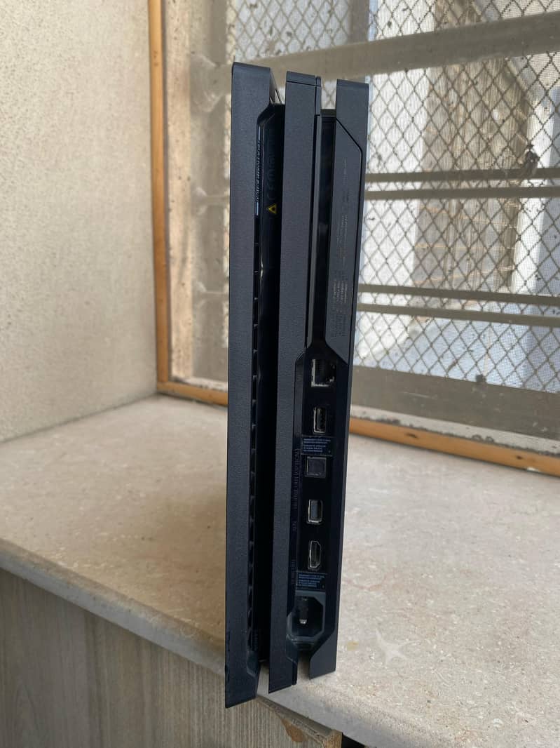 ps4 pro 4