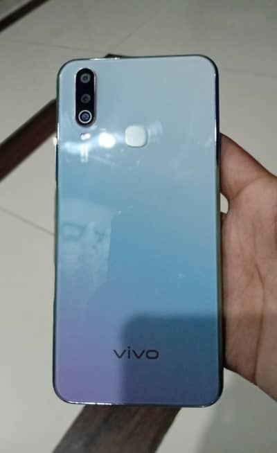 VIVO Y17 4/128 GB