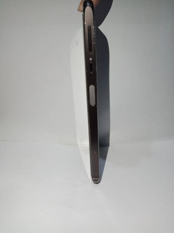 sharp aquos xx3 condition 10/9 3