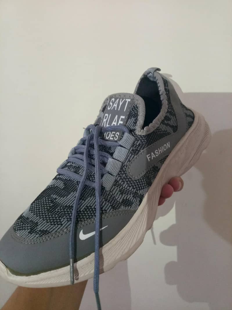 Shoes 0