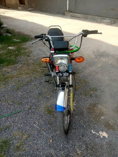 Honda 70 2003  read add then contact