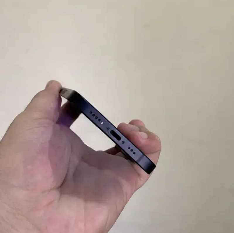 Iphone 12 2