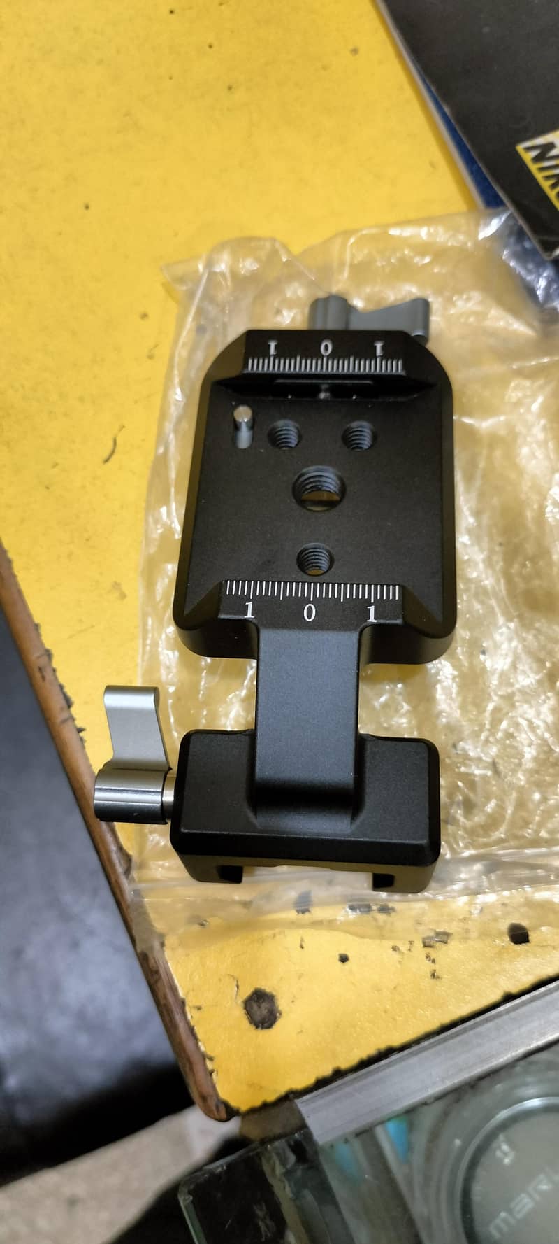 RS3 Vertical Camera Mount 0