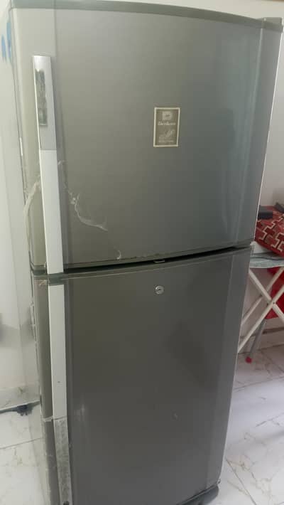 dawlance refrigerator