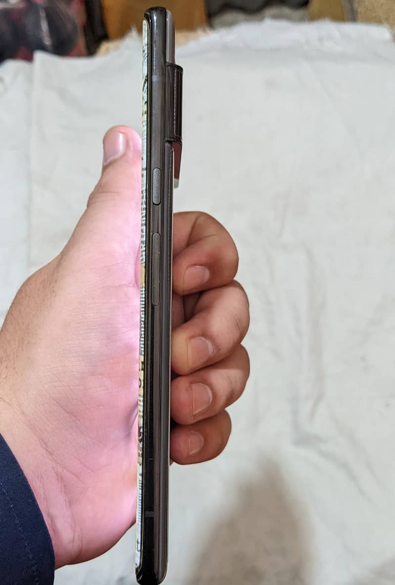 Google pixel 6 pro 4