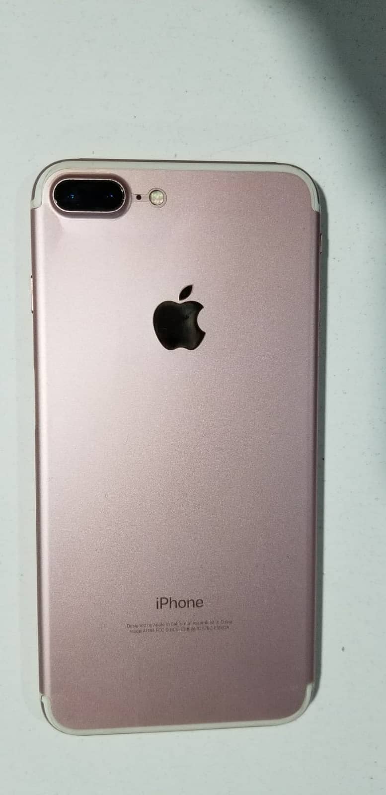 Apple iPhone 7 Plus 1