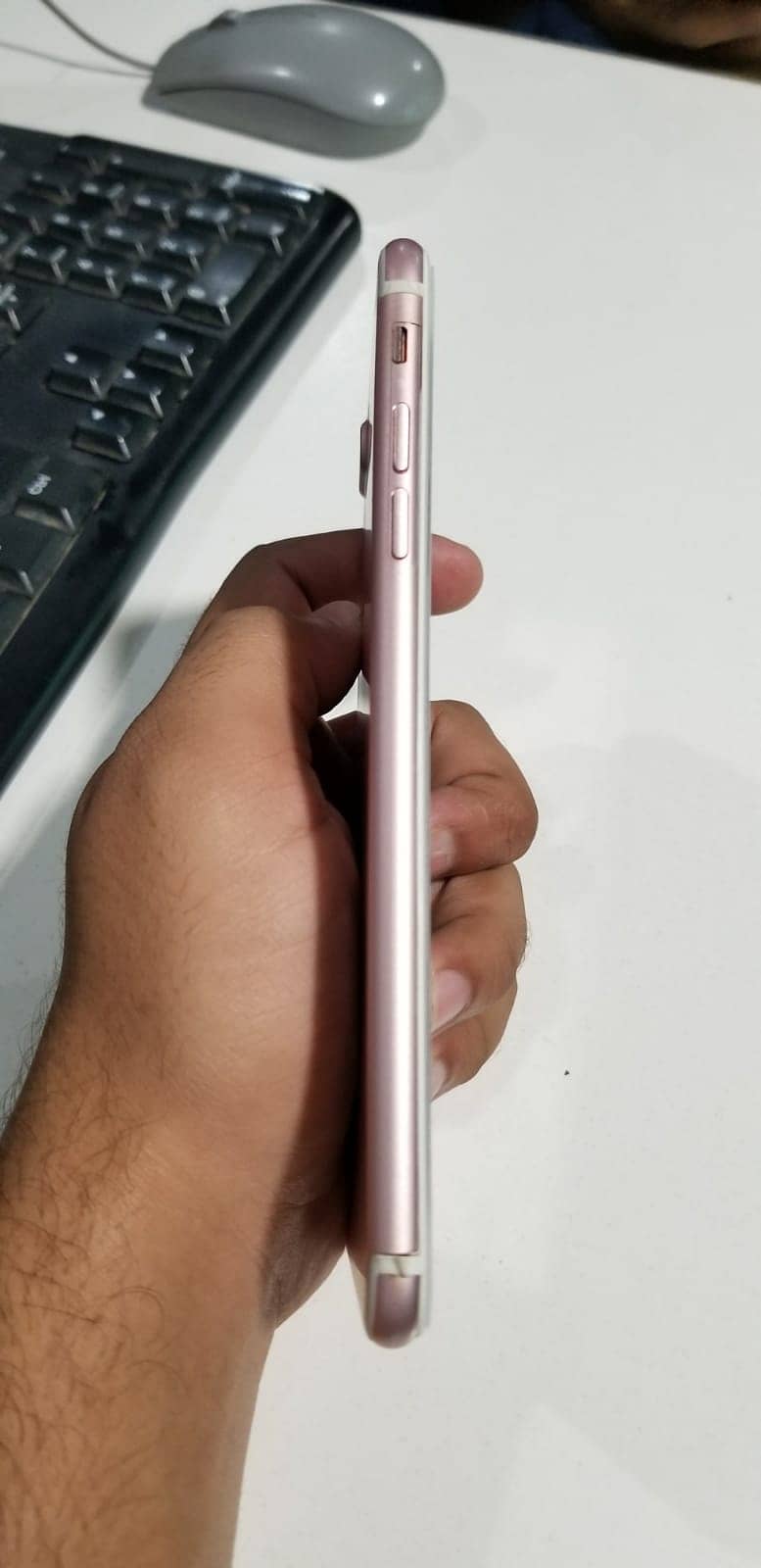 Apple iPhone 7 Plus 4