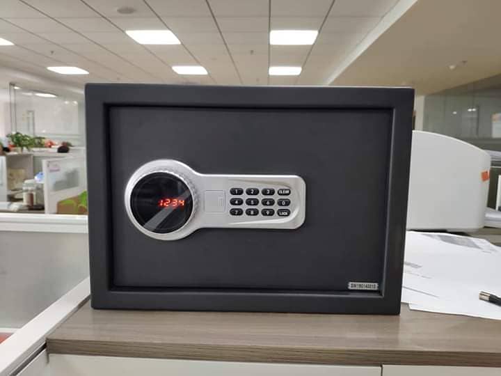 Electronic Digital Safe Locker 0