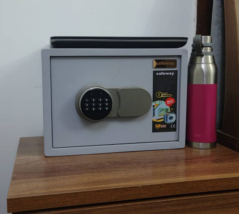 Electronic Digital Safe Locker 3