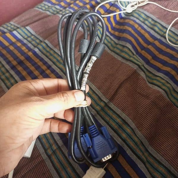 VGA cable 0