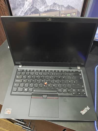 Lenovo Thinkpad T495s Ryzen 7 pro