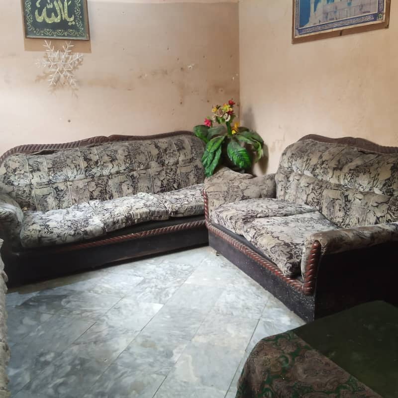 Sofa set For Sell . 0
