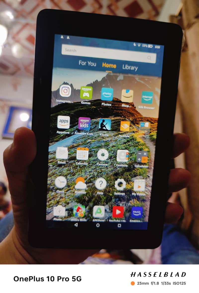 Amazon fire 5th generation  1/8 0