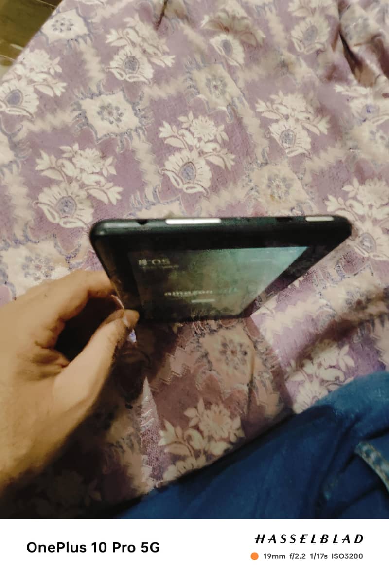 Amazon fire 5th generation  1/8 7