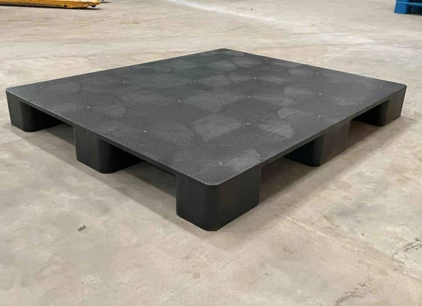 plastic sheet and pallet 9