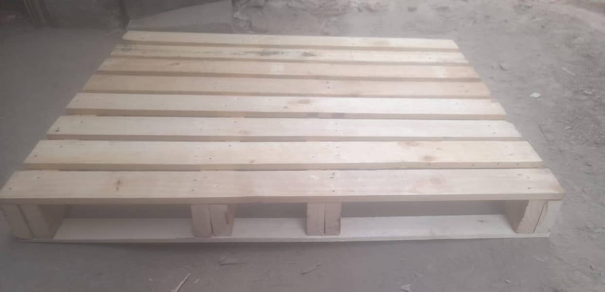 plastic sheet and pallet 13