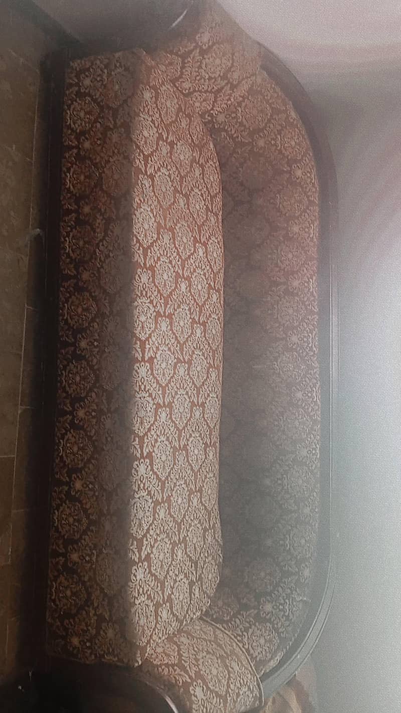 5 seaters sofa set 3
